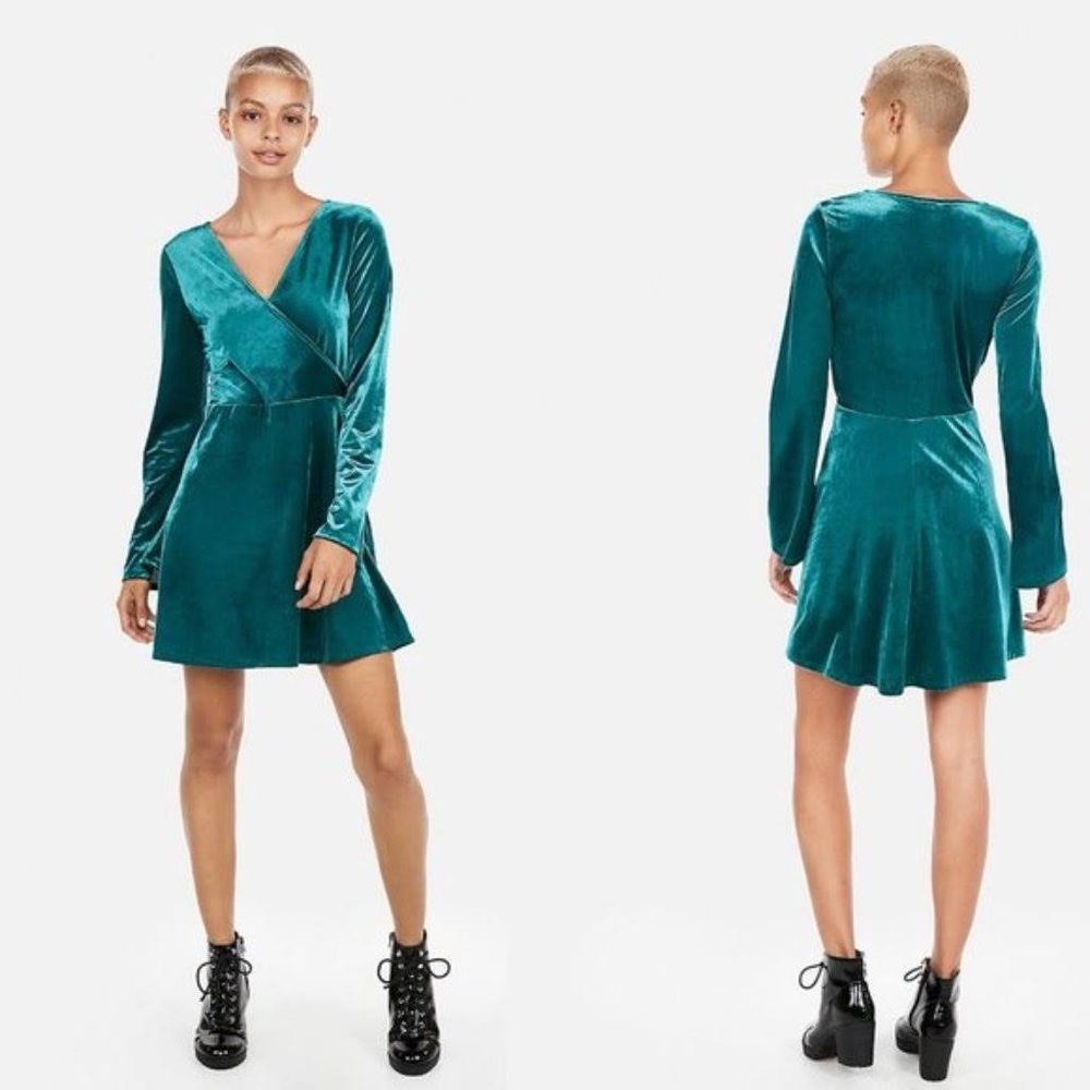 Express Velvet Surplice Fit And Flare Dress in Deep Teal XS
